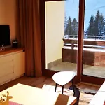 Bella Vista Apartment *
